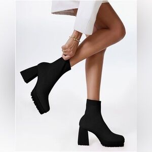 Lugged, platform boots - NWOT